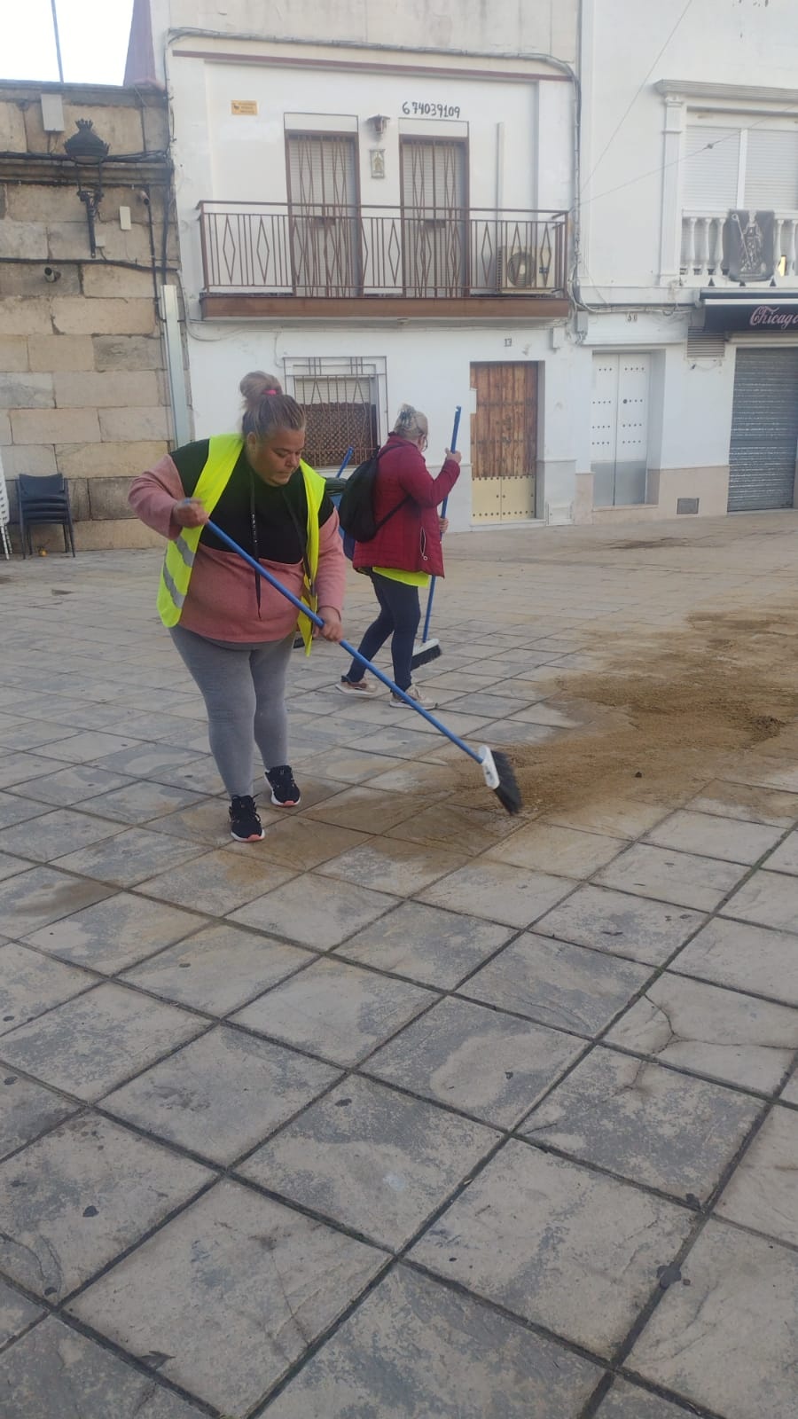 18dba5e3-1f7f-4bca-a513-6f8eb57453cb