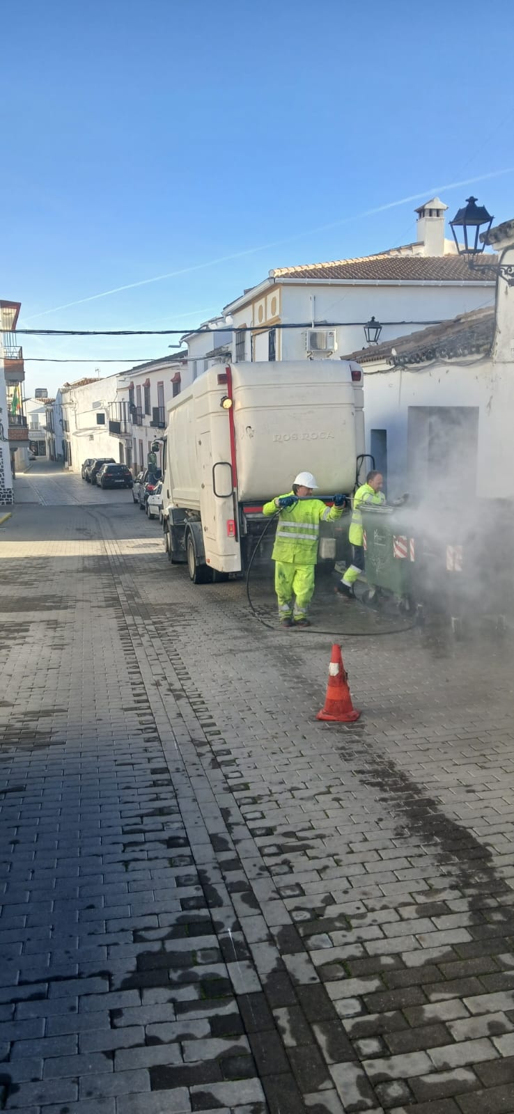 23a03893-93b8-4103-b271-0046e6c30338