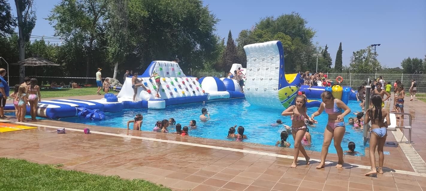 296374951_424038356419134_8934903690541602884_n