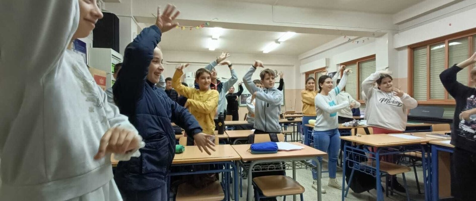 35f58aa1-8204-4256-9707-e19947ff45ba