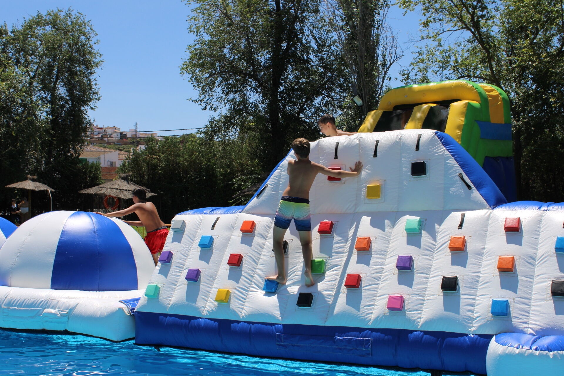 365320793_666171965539104_6300341458217046289_n