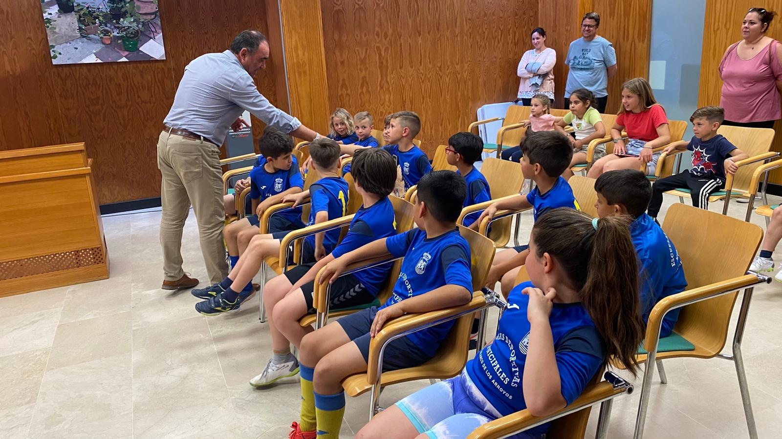 6ff9fedc-4264-4004-aad8-ad835f862c65