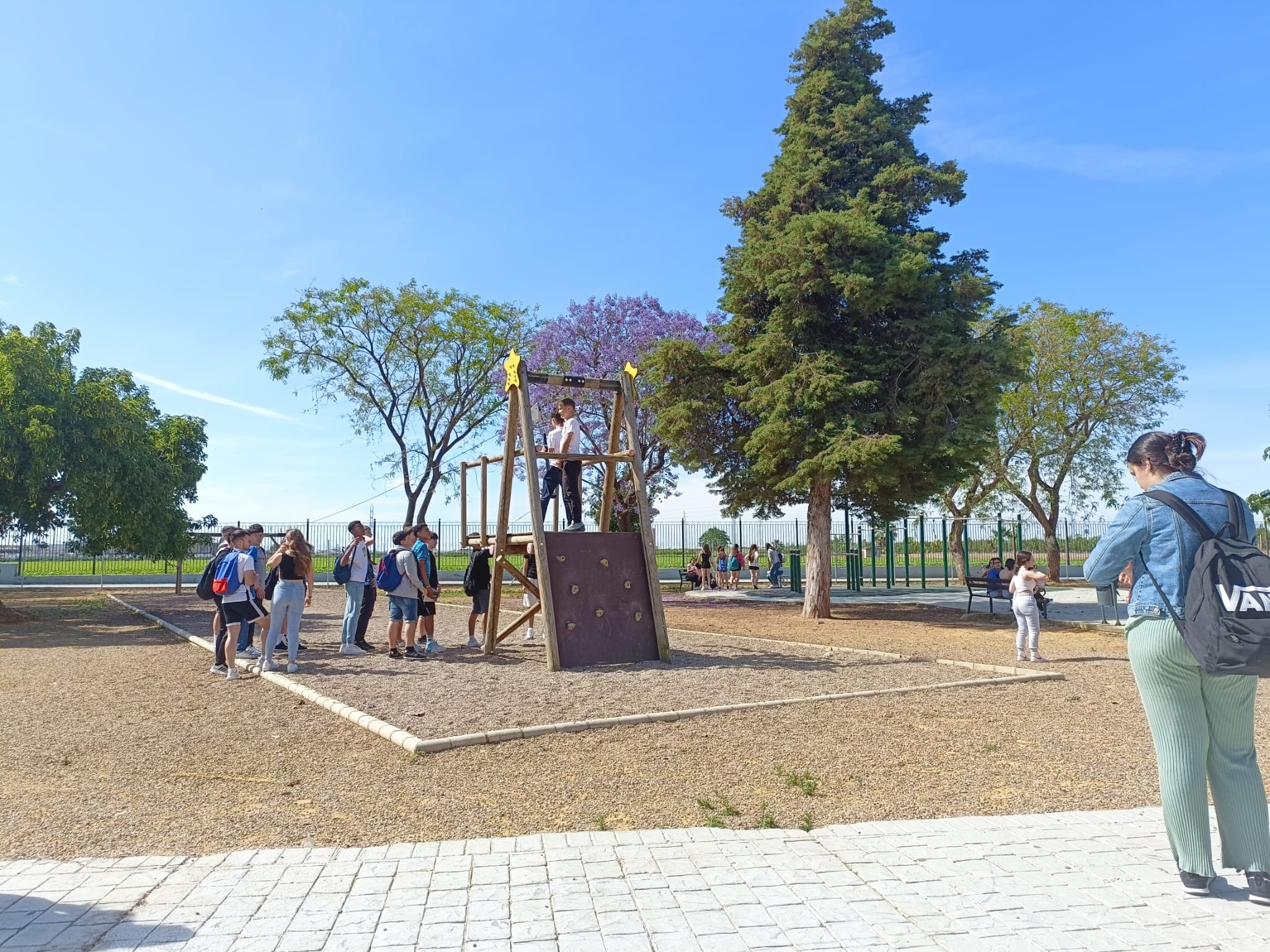 8ddd1c4c-1316-44c8-b3b9-63589d28eeea