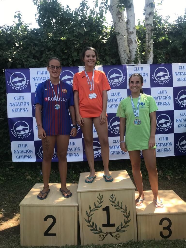 Campeones Cursos Natación.28.08 (1)