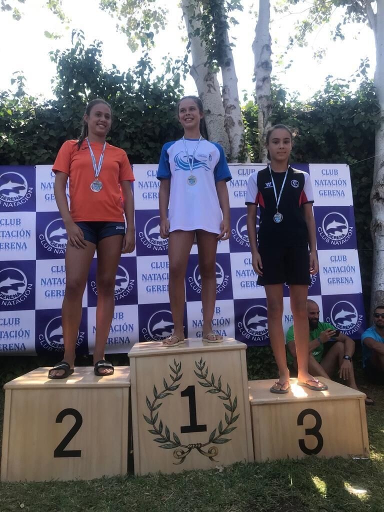Campeones Cursos Natación.28.08 (2)