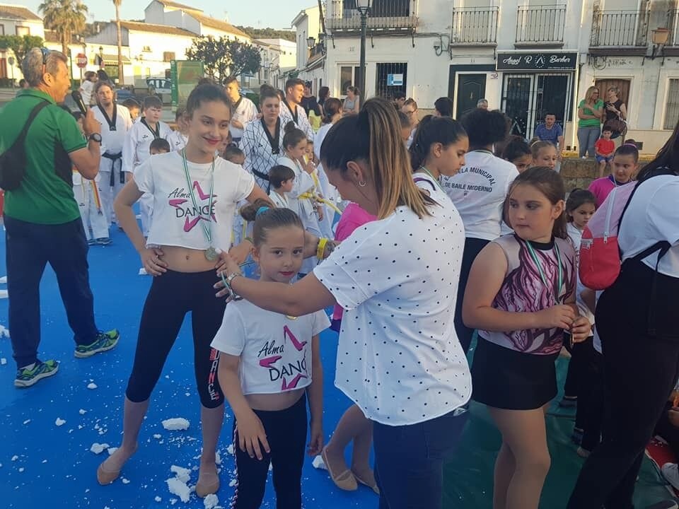 Clausura Gimnasia Ritmica y Taekwondo.13.06 (1)