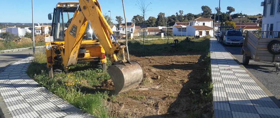 Inicio Obras Parque Canino.15.03 (1)