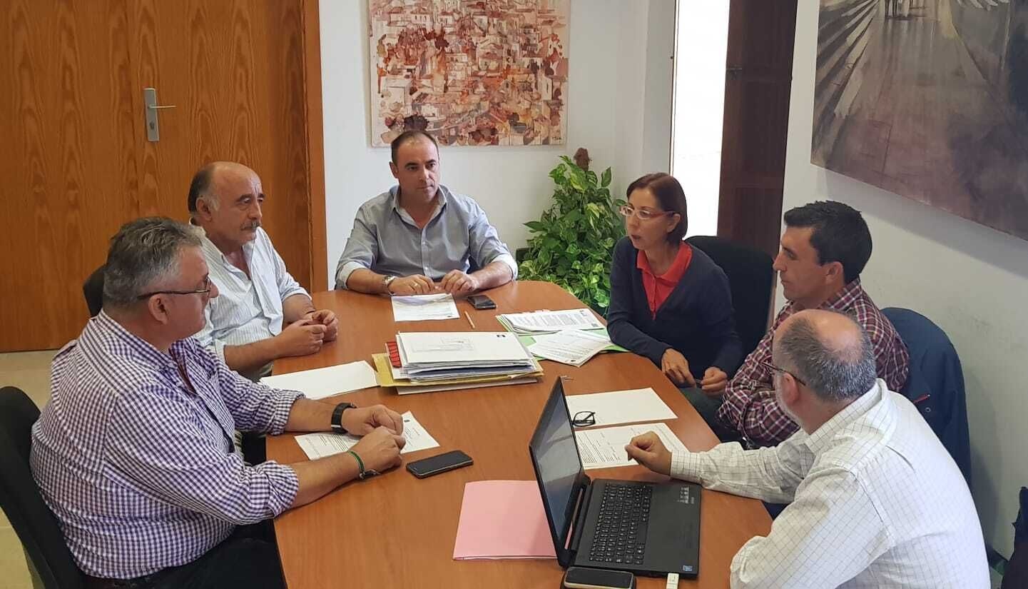 MESA CONTRATRACIÓN ANTONMIO MACHADO.24.10.18