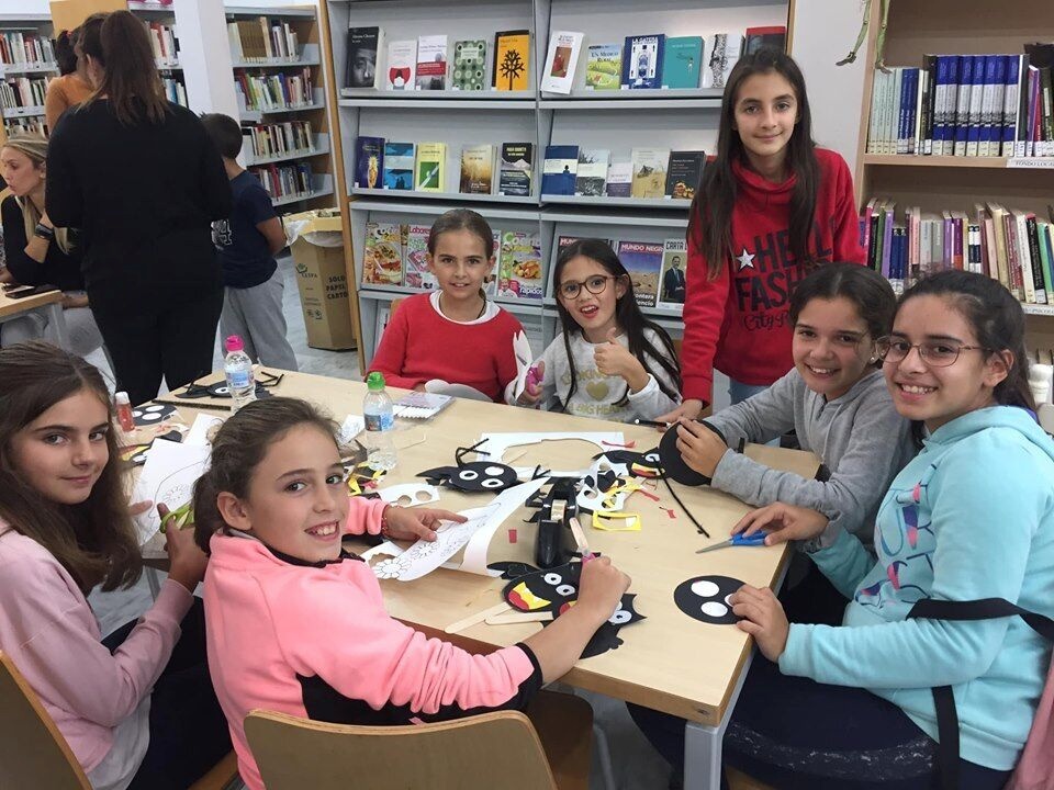 Manualidades Biblioteca.28.10 (3)