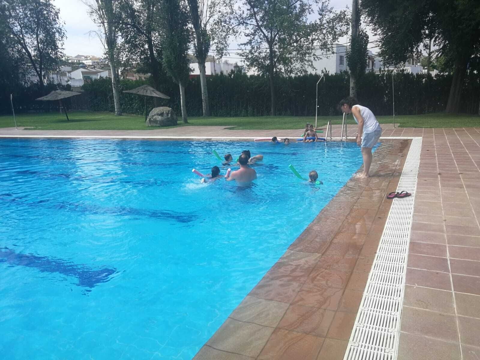Piscina2