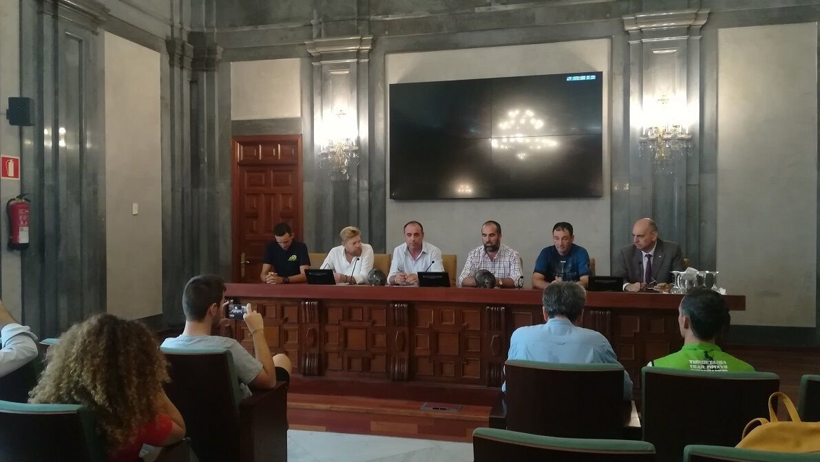 Presentación Casa de la Provincia Agenda Otolo.26.09 (3)