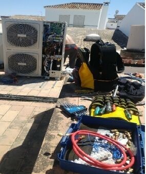 aire acondicionado centro de salud2