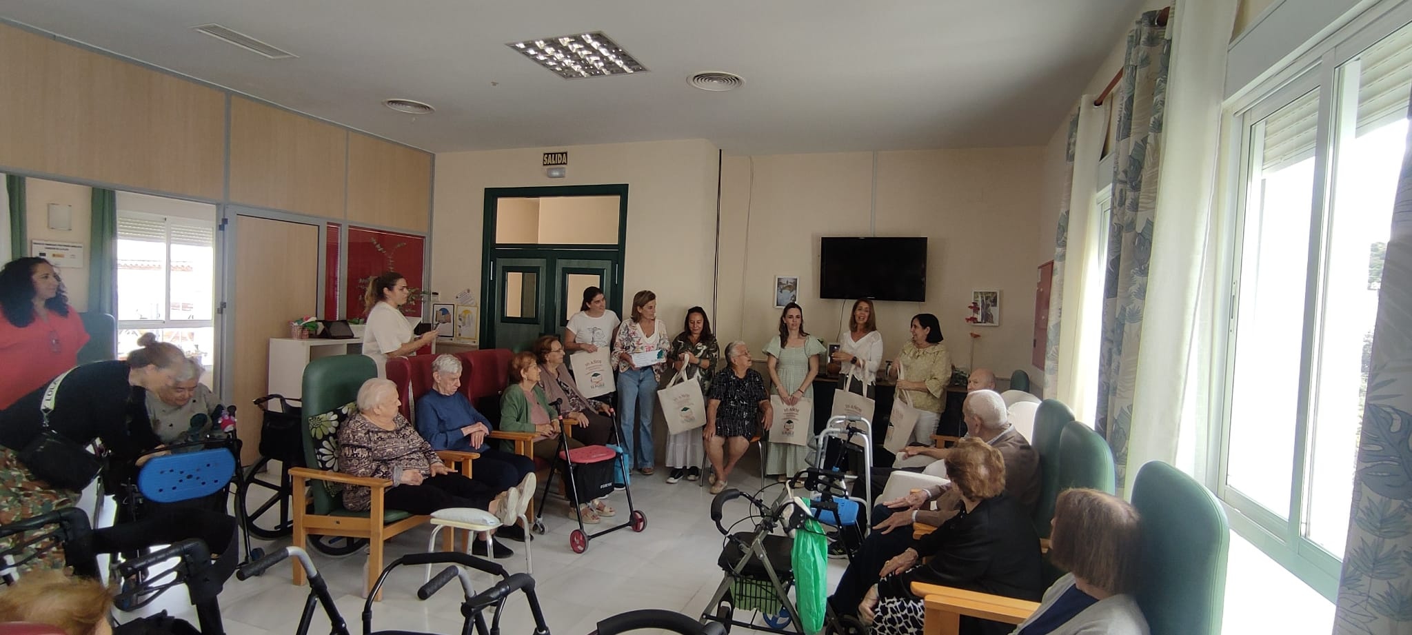 b8f8581c-f58b-4488-860d-db13f1a392b5