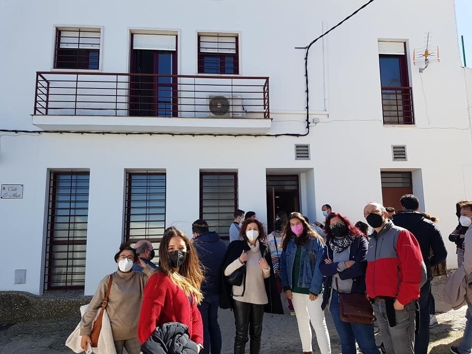 IMAGEN DE LOS PROFESORES DEL IES ANTES DE VACUNARSE